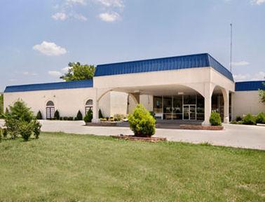 Executive Inn And Suites Ваксахачи Экстерьер фото